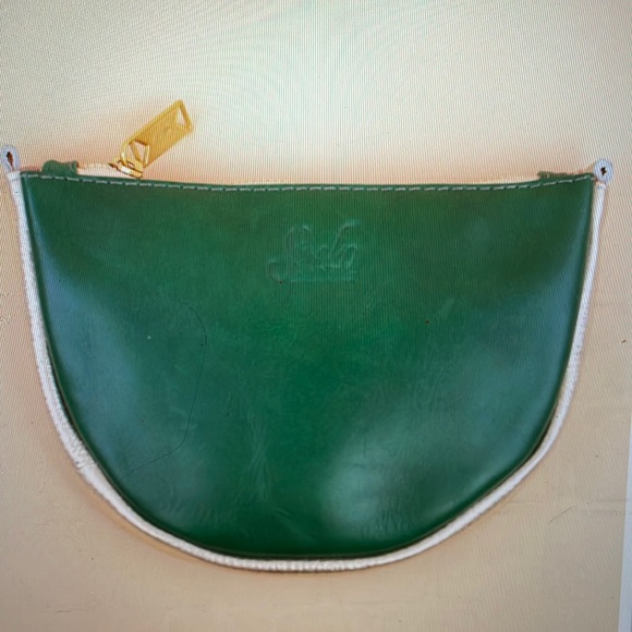 Sseko Oiled Agave Crescent Zip Bag with Gold Hardware NWT SSEKO Leather Medium Crescent Pouch Oiled Agave & Gold  main image 4